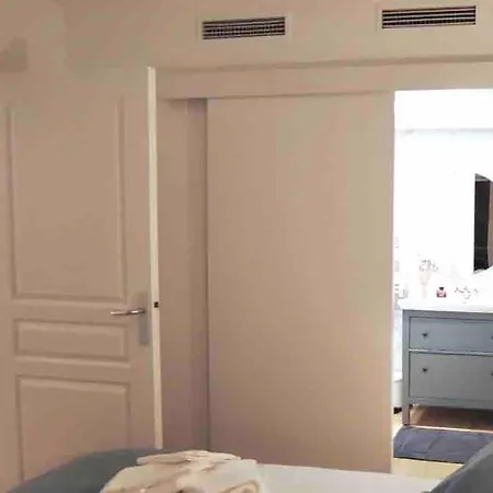 Апартаменты Quartier De La